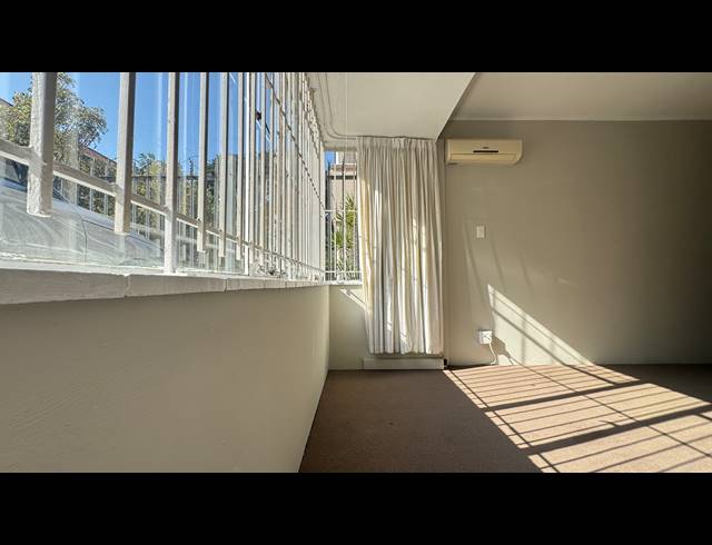 1 BEDROOM APARTMENT FOR SALE IN GLENWOOD